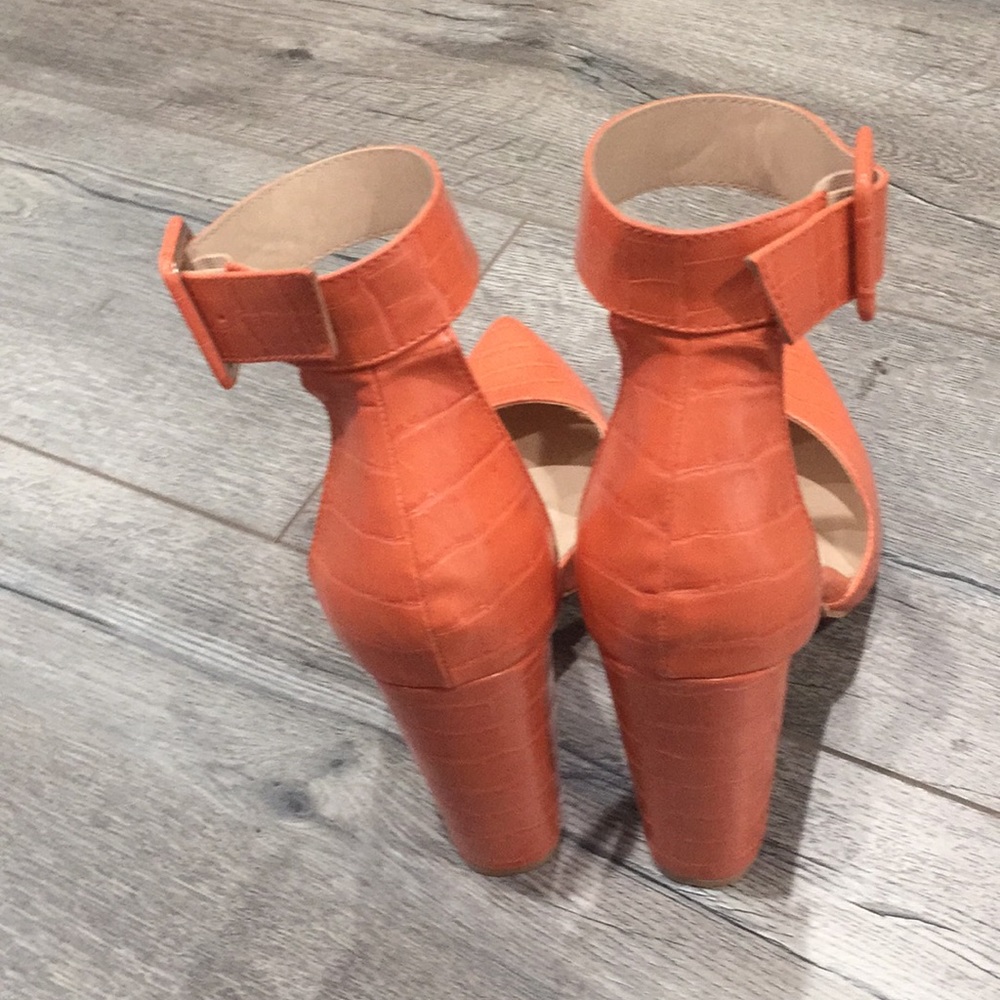 So Me Heels View 3